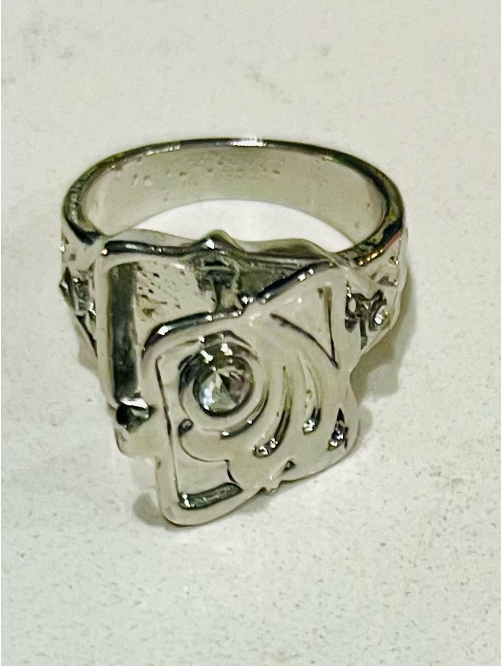 Vintage Silver Tone Secret Compartment Poison Ring Size 6